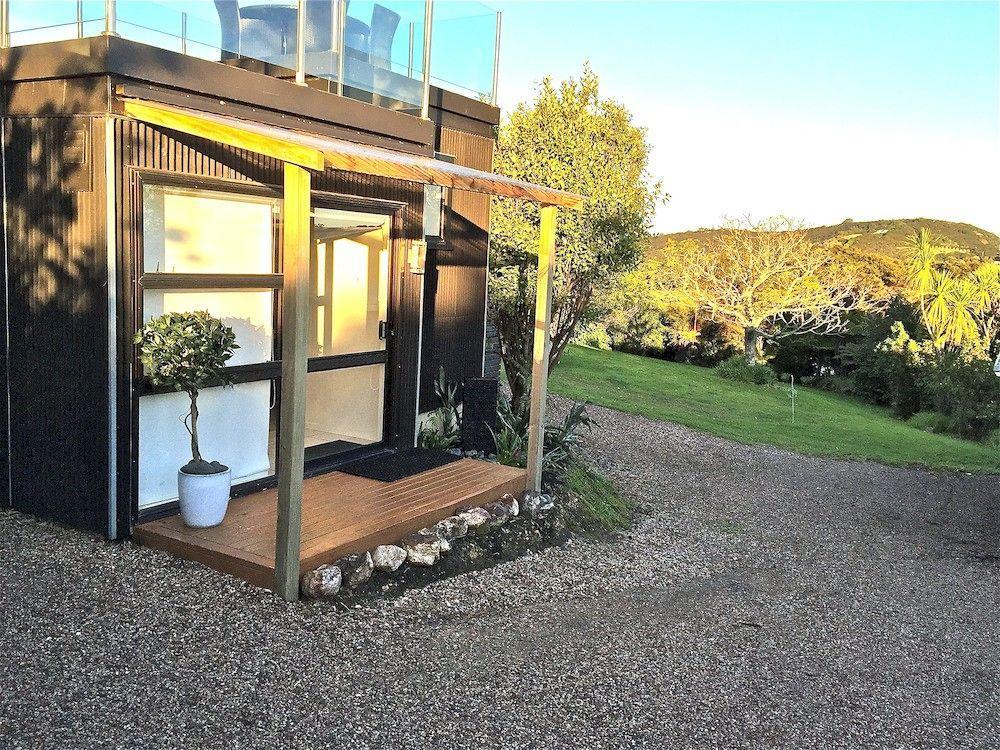 Le Chalet Waiheke Apartments Ostend Eksteriør bilde
