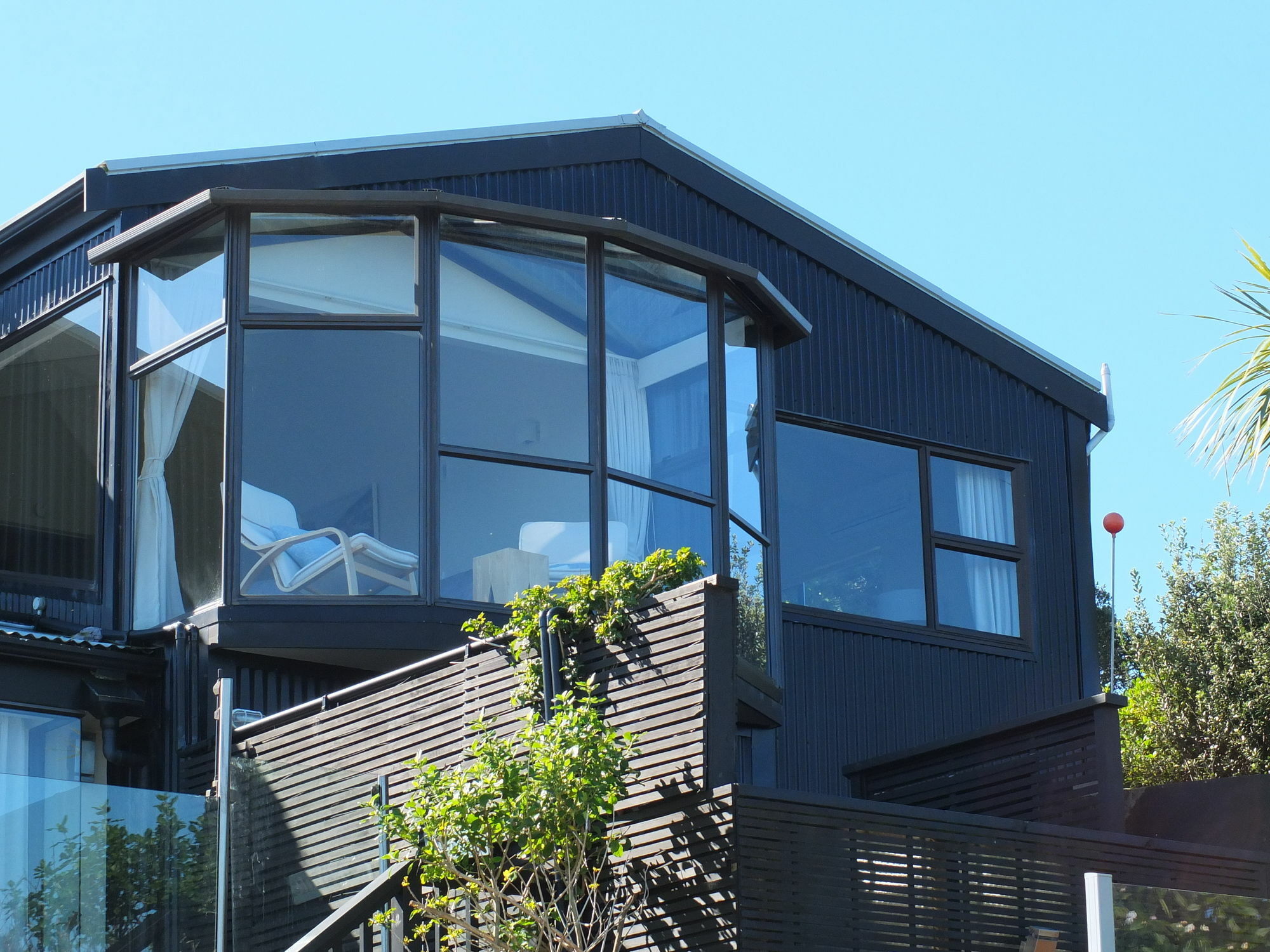 Le Chalet Waiheke Apartments Ostend Eksteriør bilde